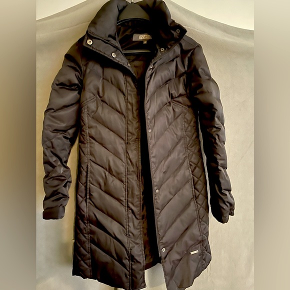 HOST PICK x2 🎉🎊🎉 Kenneth Cole XS Winter Down Puffer Jacket - Picture 2 of 2